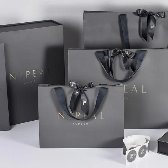 Euro Tote Gift Bags - Art Paper Packaging for Retail 3 detail view