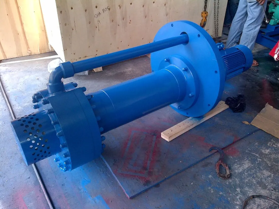 VNP vertical sump pump in polypropylene with long column and discharge elbow