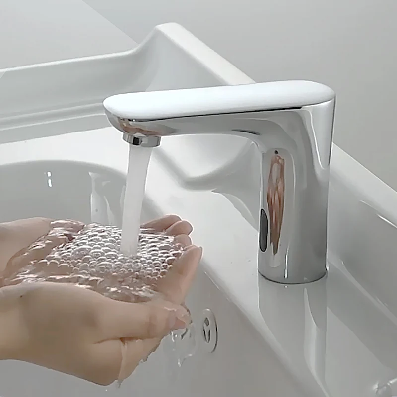 Sensor Faucet-YBB03 sensor faucet by Funmax
