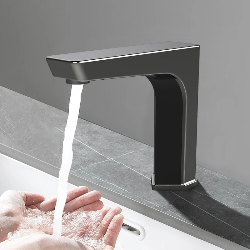 Sensor Faucet-YBB02 sensor faucet by Funmax