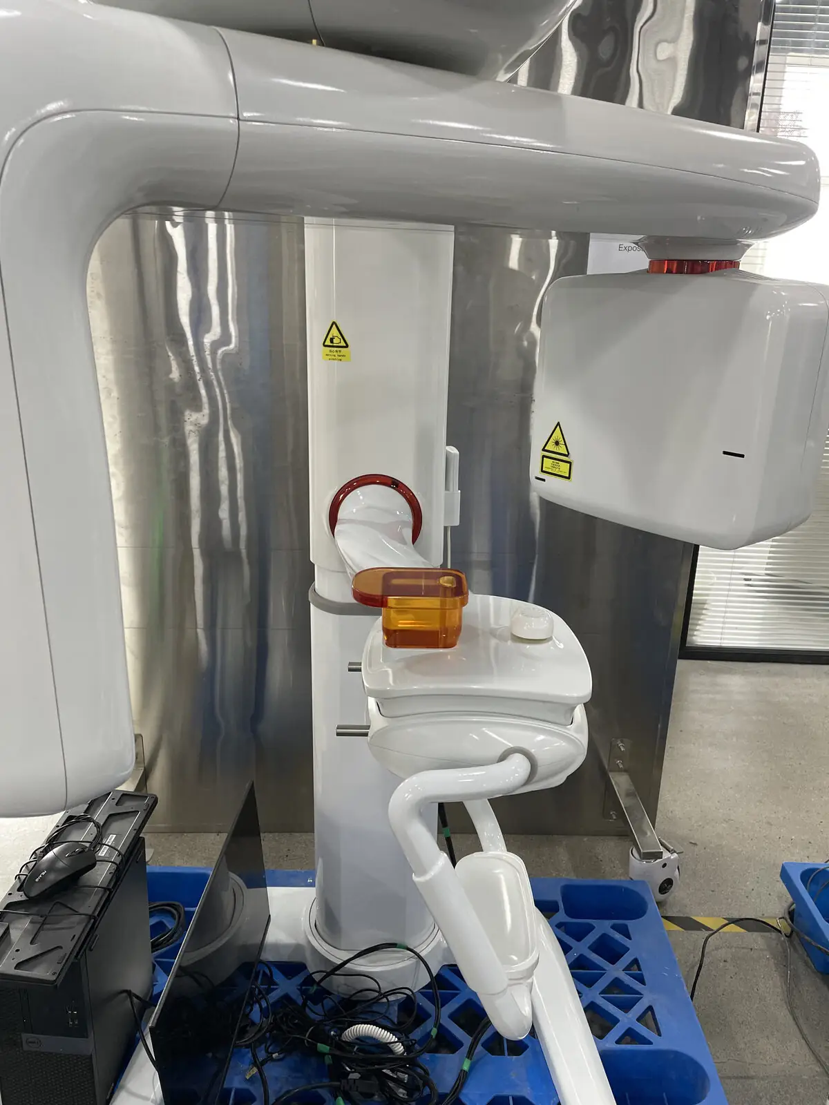 Endodontic Motor with Apex Locator Sourcing: Rotary, Reciprocating, and File System Compatibility