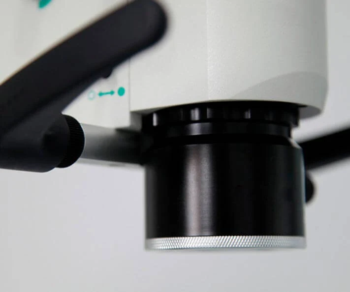 Dental Loupes and LED Headlight Sourcing: Magnification, Working Distance, and TTL Design