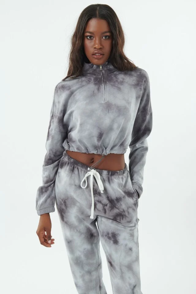 Half-Zip Sweatshirt manufactured to order by Foriver Garment