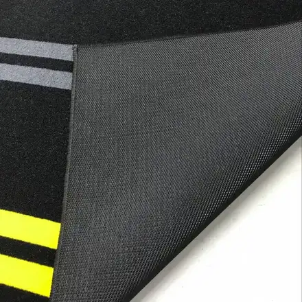 Close view of the pit mat pile and finished border
