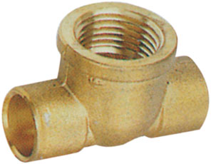 Brass pipe fitting 3204 — solder × female tee