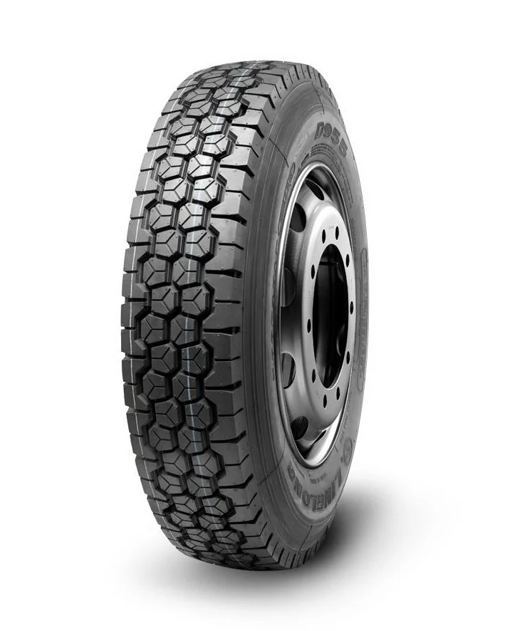 D955 radial drive-axle truck tyre with block tread pattern and M+S marking on sidewall