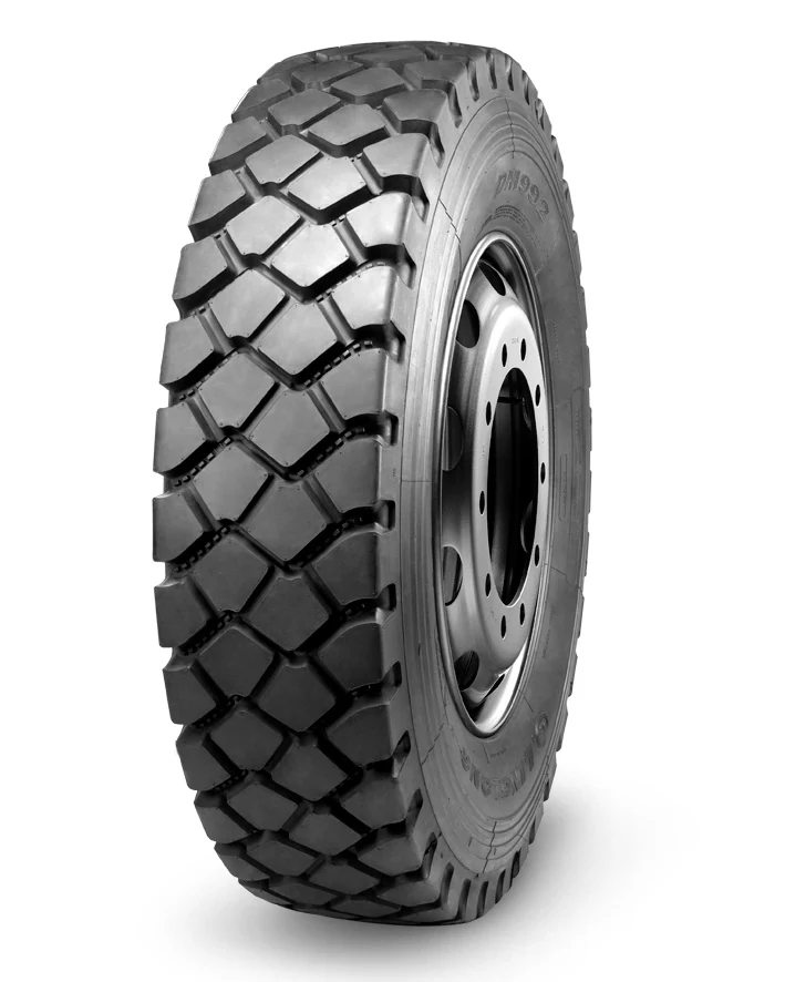 DM992+(E-3/L-3) radial OTR loader tyre with deep tread pattern and wide section width