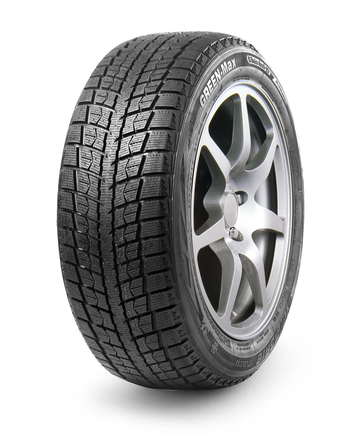 GREEN-Max Winter Ice I-15 winter tyre with directional tread pattern and snow evacuation grooves