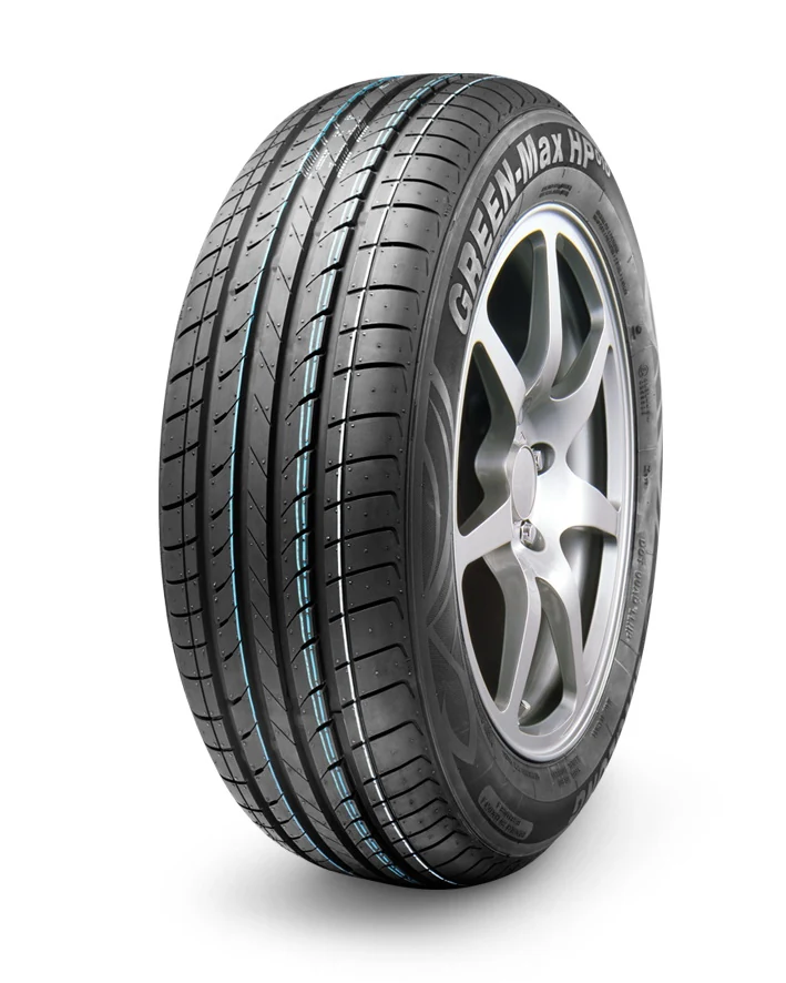 GreenMax HP010 passenger car tyre with symmetrical tread pattern and reinforced shoulder blocks