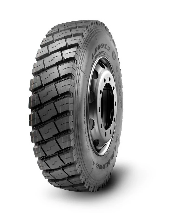 LDO912 radial off road drive truck tyre with deep tread pattern and reinforced tread blocks