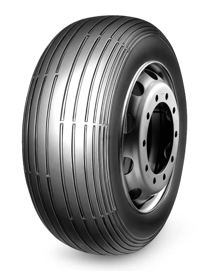 LL40 bias agricultural tyre mounted on a 9.00 rim, showing tread pattern and sidewall construction