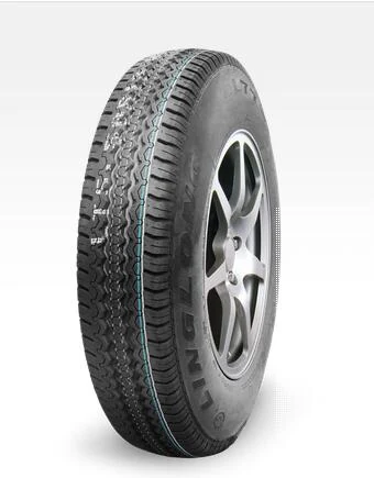 LL776 radial light truck tyre with block tread pattern and uniform tread depth