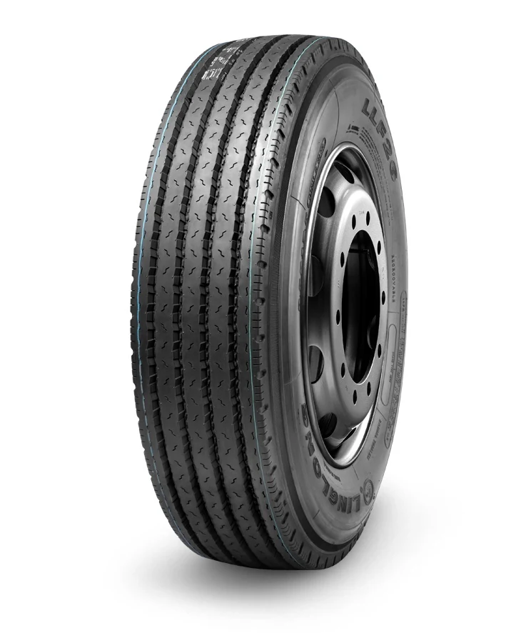 LLF26-Regional radial truck tyre with block tread pattern and reinforced shoulder, mounted on a 6.5 rim