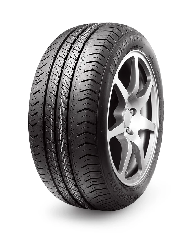 R701 lower weight trailer tyre with block tread pattern and low profile design