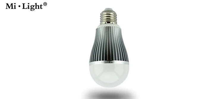 9W RGBW Smart WiFi LED Bulb - detail view