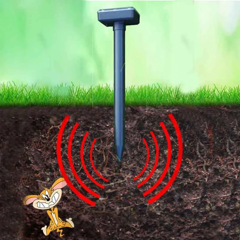 Solar Rodent Repeller Garden Lamp - installation detail
