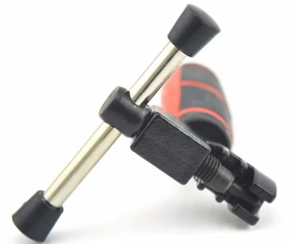 Chain Rivet Extractor