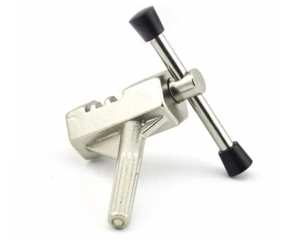 Chain Rivet Extractor