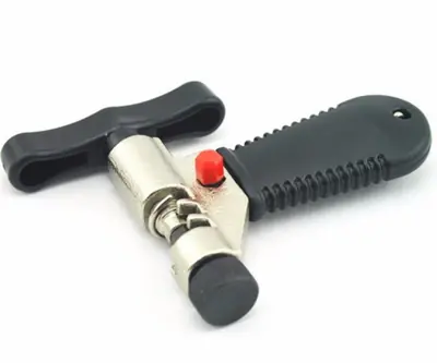 Chain Rivet Extractor view 2