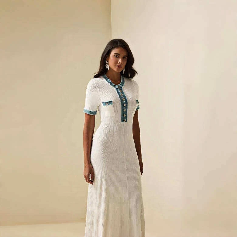 Elegant Women's Bodycon Maxi Dress - view 2