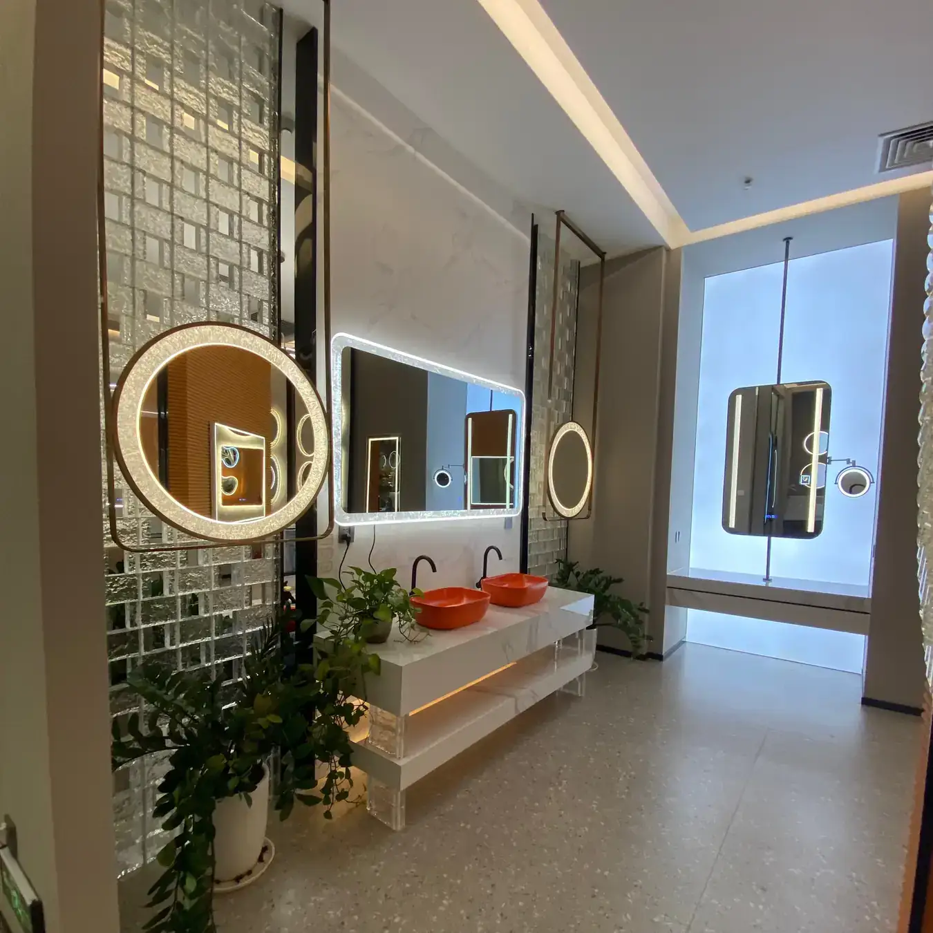 Illuminated mirror showroom at the factory