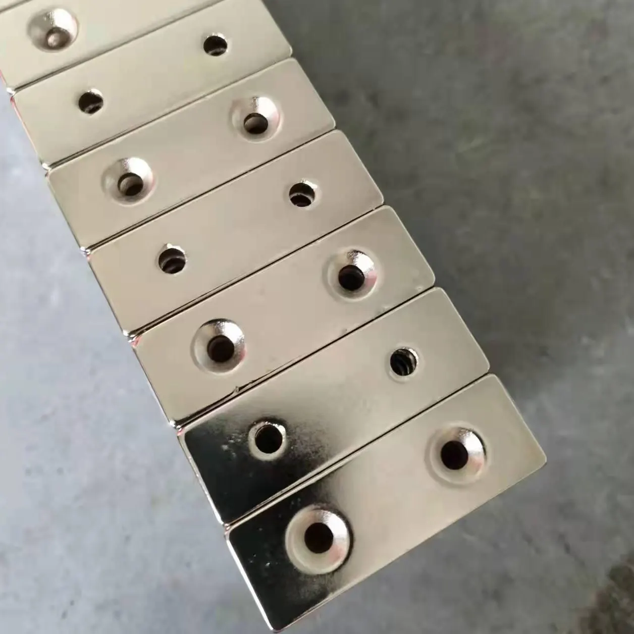 Block Magnets photo 2