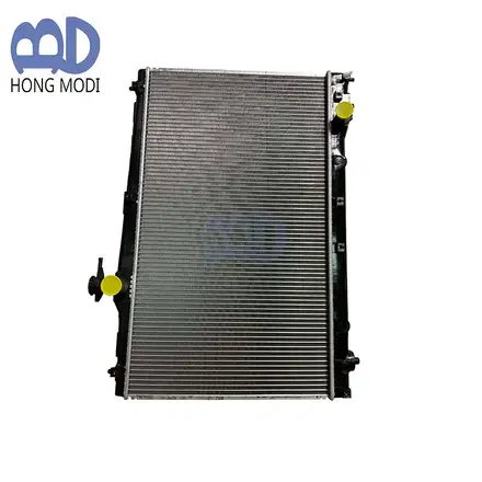 Toyota Radiator 1640021070 — view 2