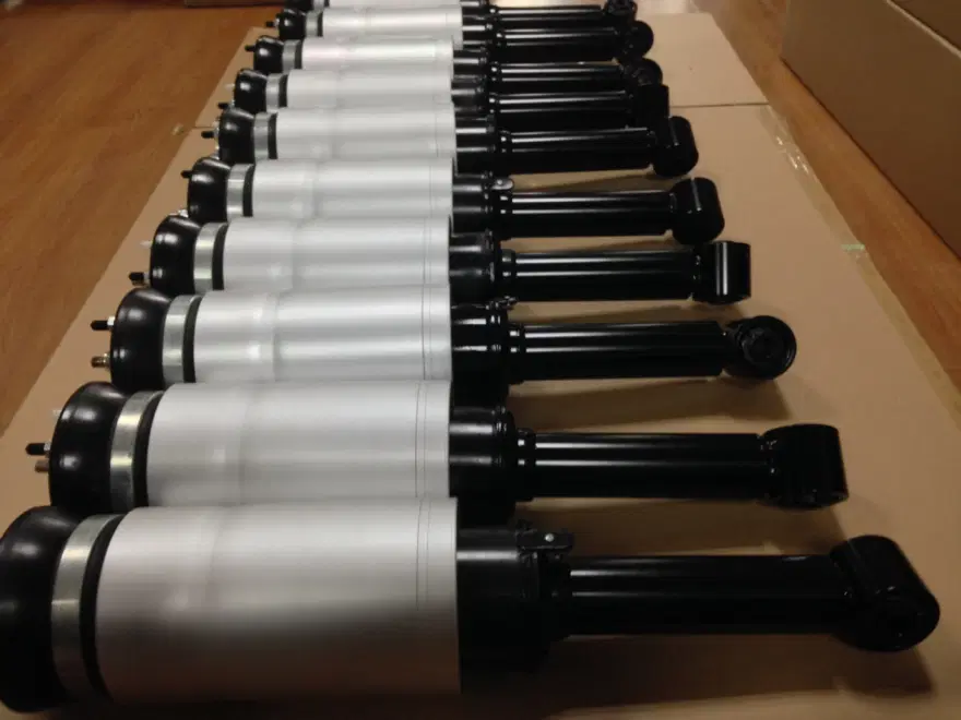 Land Rover Discover3 Front Air SuspensionShock RNB501580 RNB501250 2004/07-2009/ — view 3