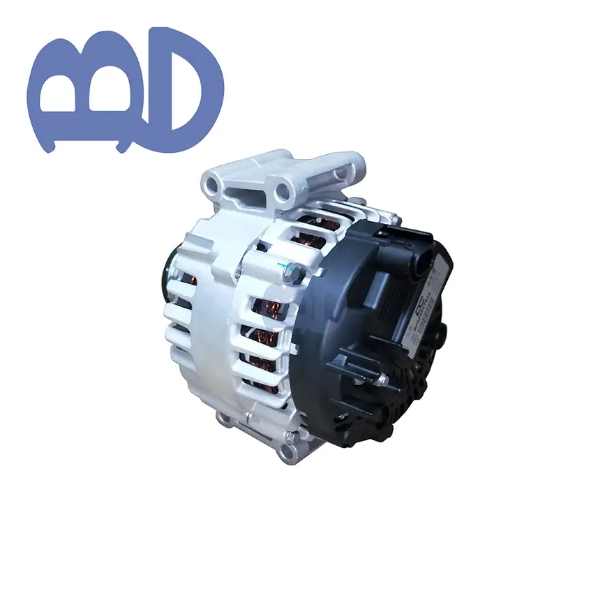 Benz E250 generator A0009067902 — view 3