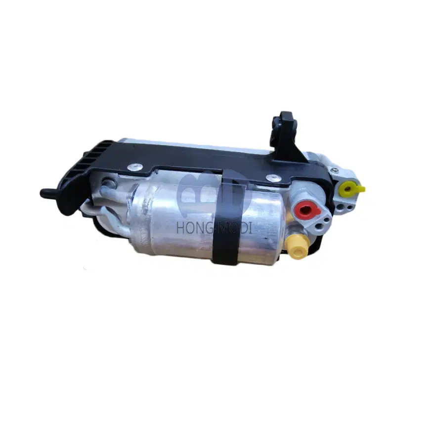 This air conditioning condenser dryer is suitable for BMW 5 Series, 6 Series, 7 Series, and 8 Series models G30, G32, G12, G1