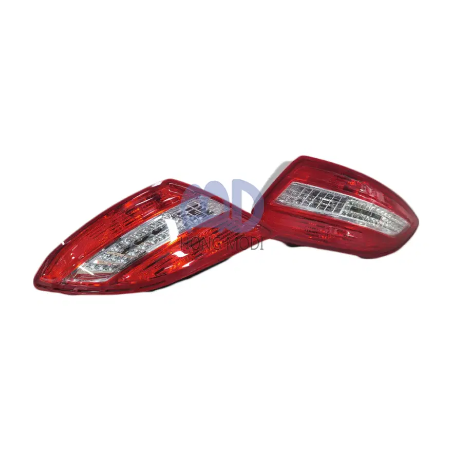 SADHADAH car taillight suitable for Mercedes-Benz W204 C-Class 2006-2010 car rear light dr photograph 2