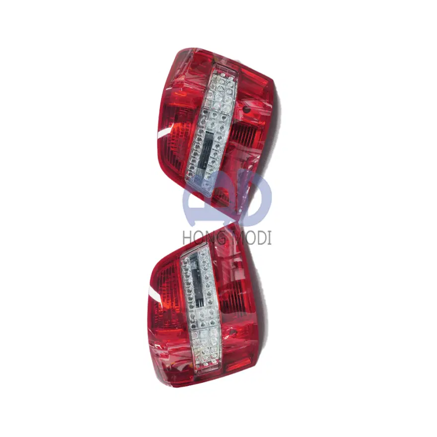 This car part is suitable for Mercedes-Benz W204 GLK GLK300 GLK350 GLK200 models from 2008 photograph 2