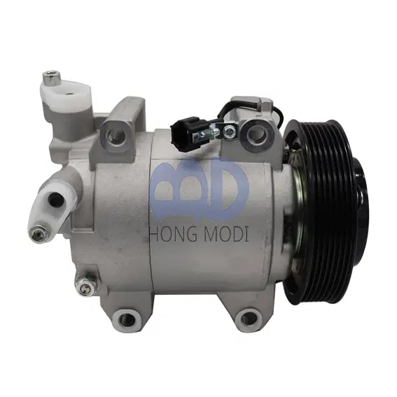 Nissan A/C Compressor 92600-Eb01A / 92600-Eb01b photograph 2