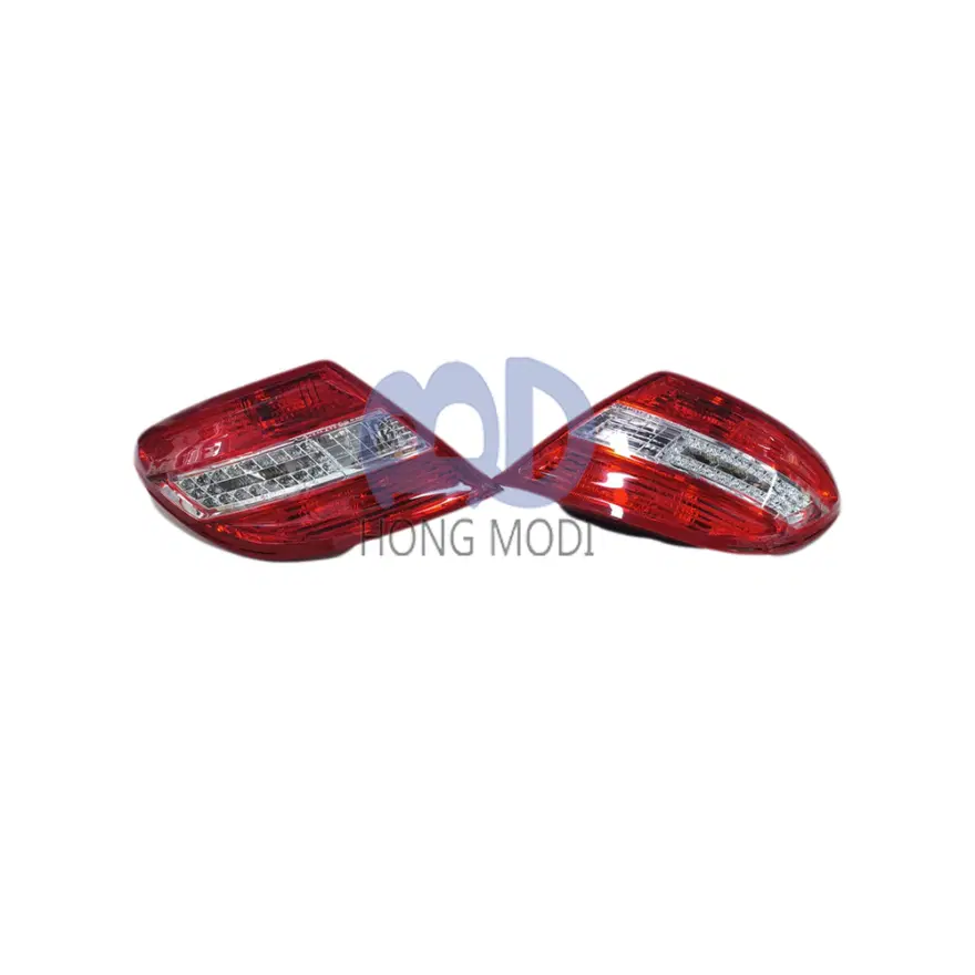 SADHADAH car taillight suitable for Mercedes-Benz W204 C-Class 2006-2010 car rear light driving light signal light housing ta
