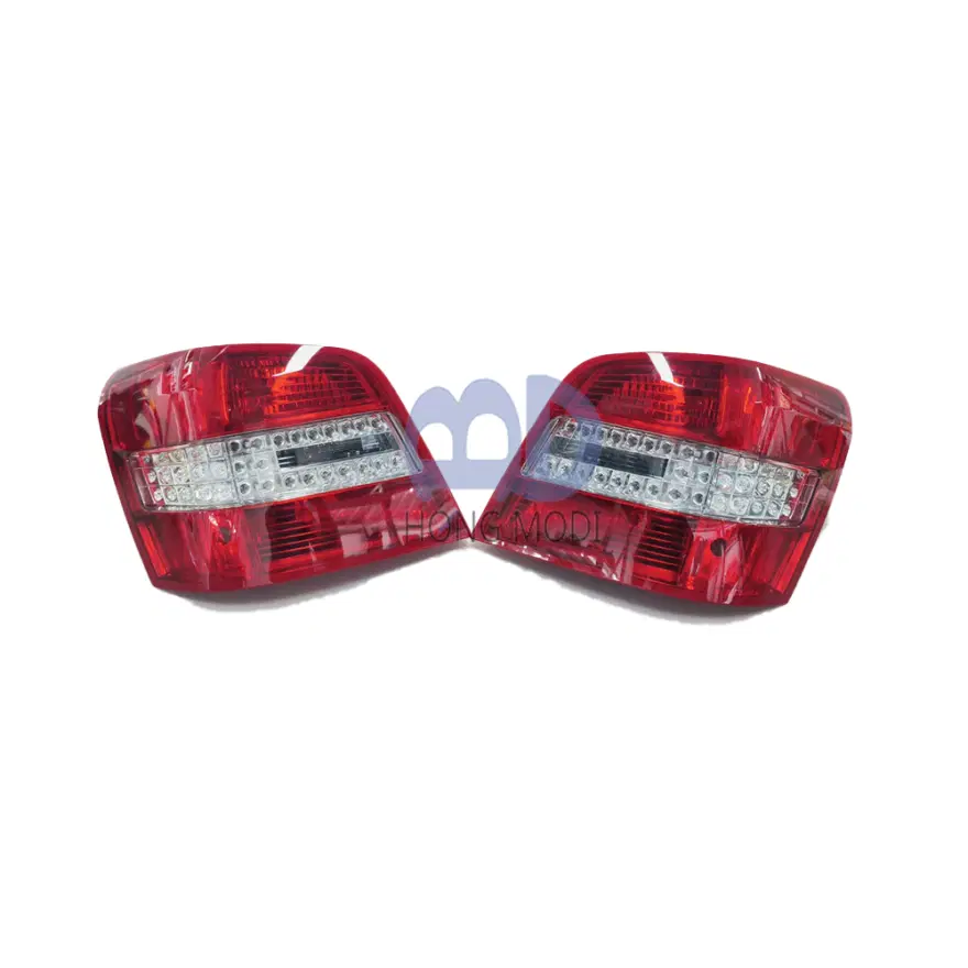 This car part is suitable for Mercedes-Benz W204 GLK GLK300 GLK350 GLK200 models from 2008-2012, including taillights, turn s