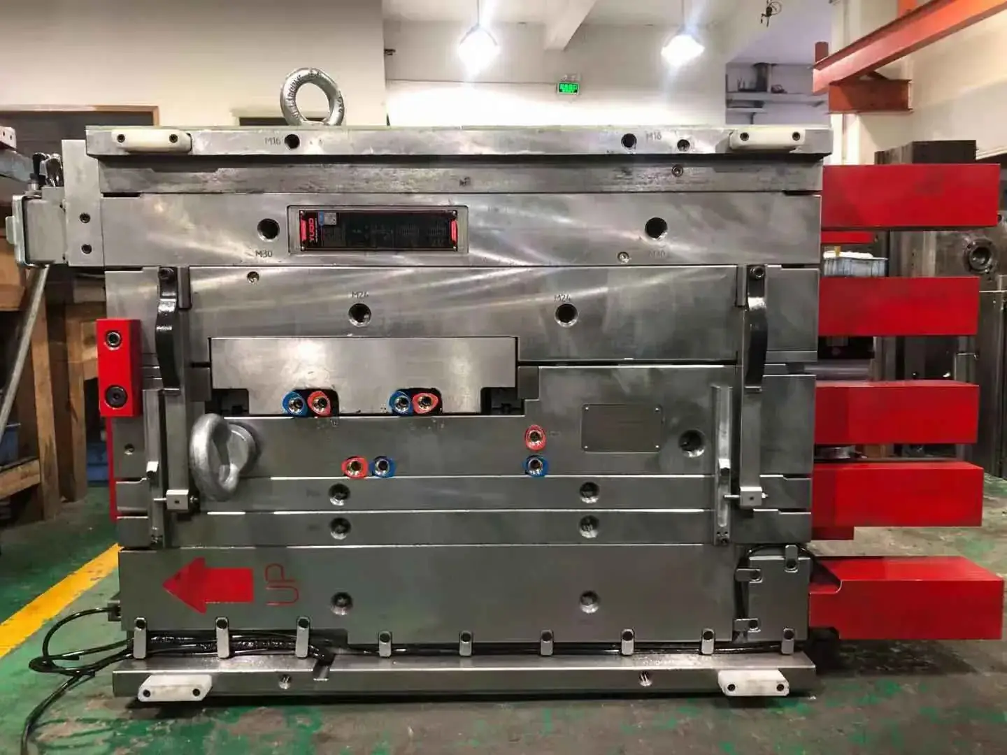 Plastic Mold Design and Manufacturing