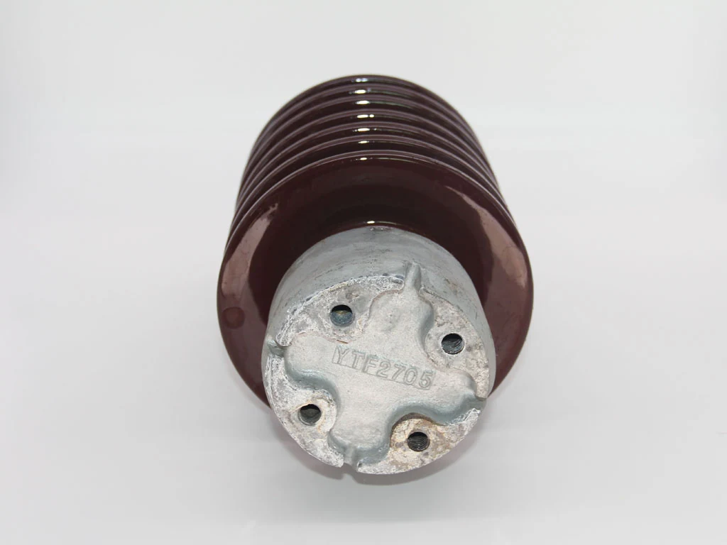 Porcelain insulator manufactured by Huahao