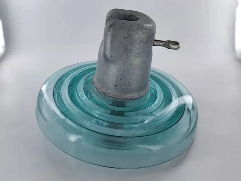 U500B high strength glass insulator showing 380 mm shed diameter