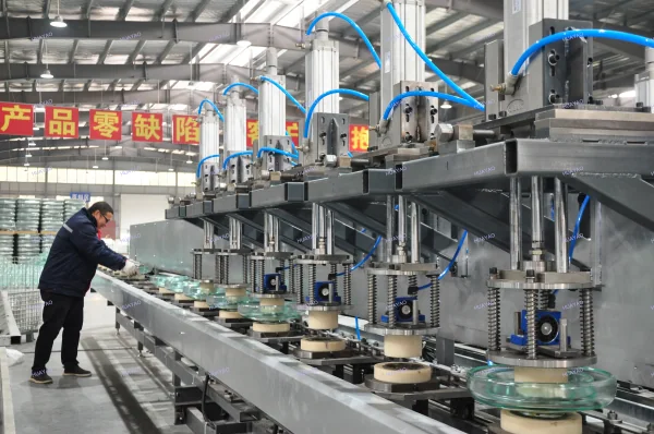 AC U160BLD 160kN Double Shed Toughened Glass Suspension Insulator view 6
