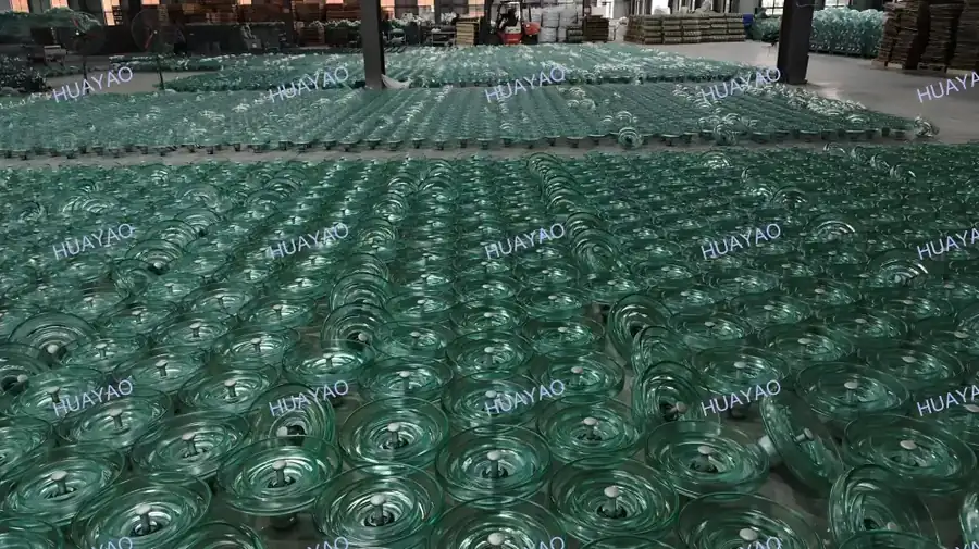 U160BLP 400kV HV AC 160kN Fog Type Glass Suspension Insulator view 3