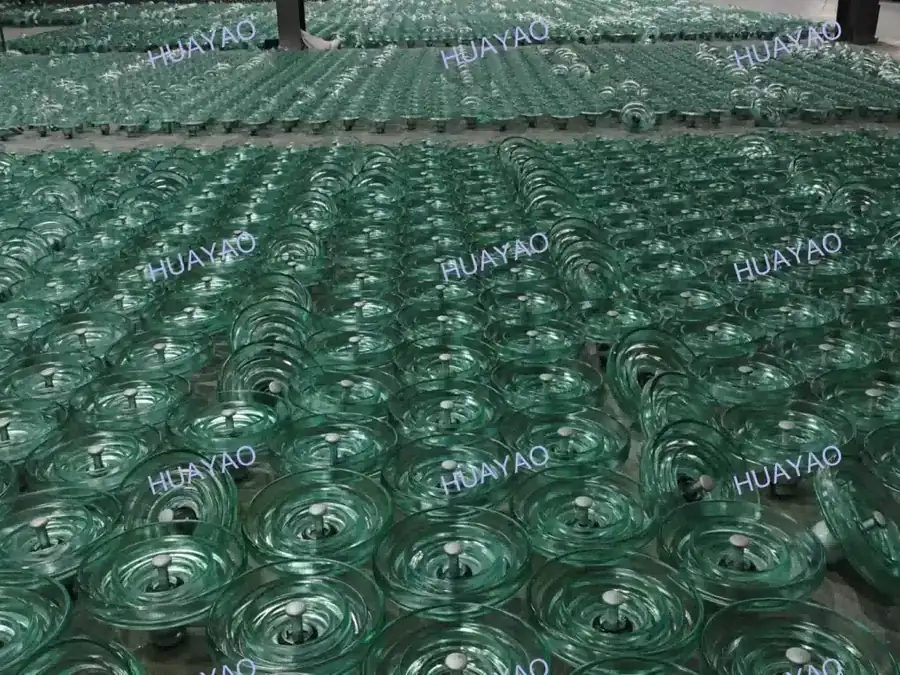 Power Grid UHV DC 550kN U550BP Stain-resistant Disc Suspension Electrical Glass Insulator view 2