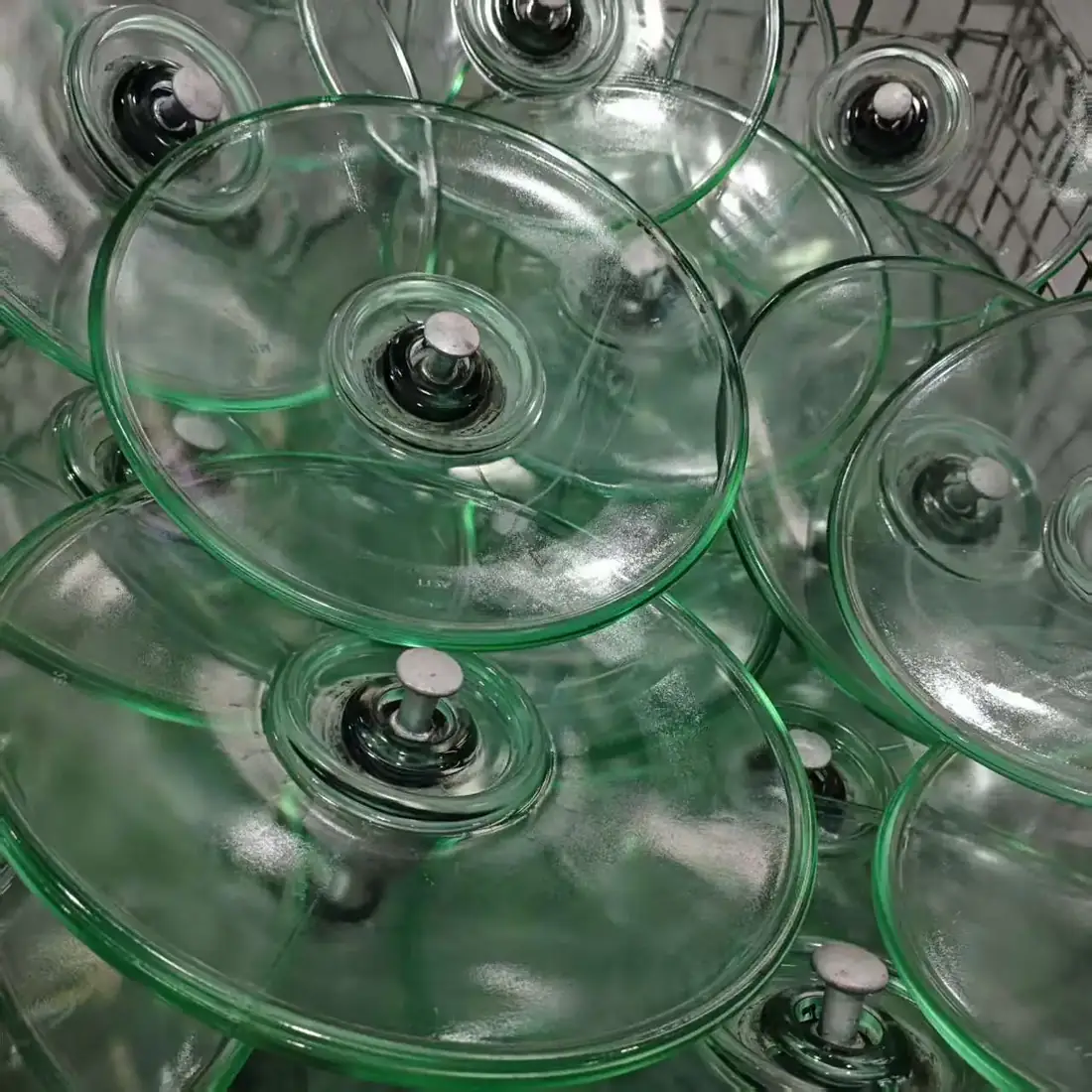 U70BP/146M 70kN Aerodynamic Toughened Glass Suspension Insulator