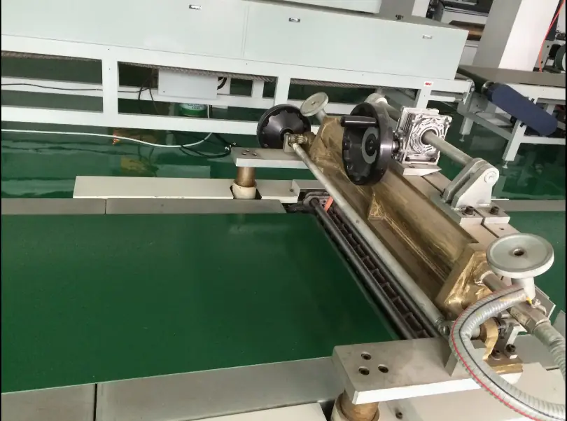 Automatic Curtain Coating Machine for Woodworking Painting, control panel and operator side