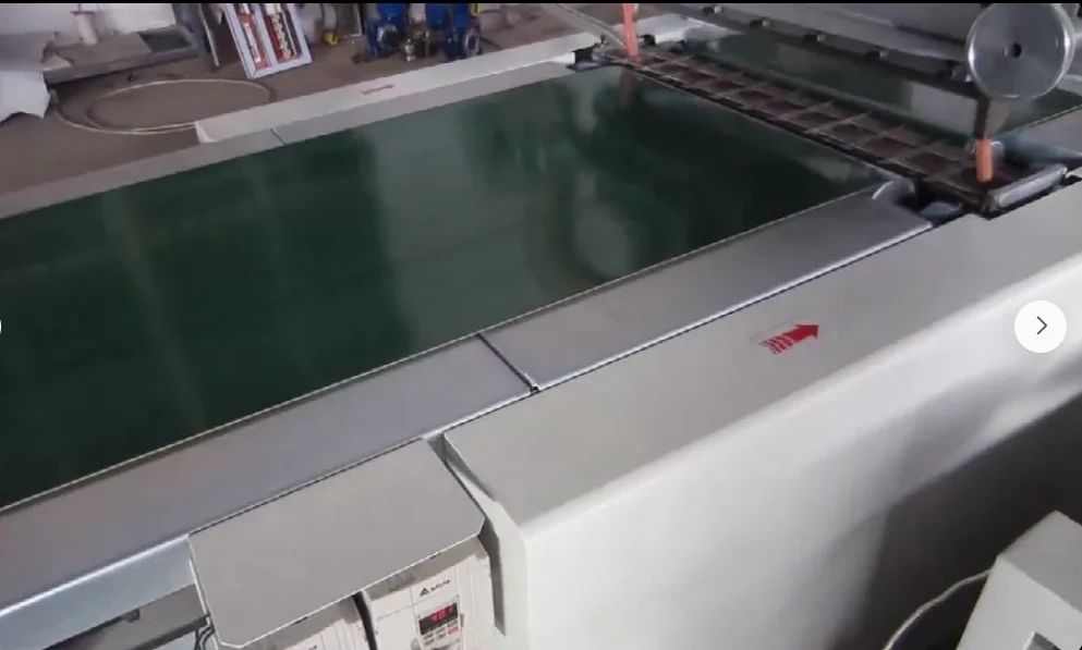 Automatic Curtain Coating Machine for Woodworking Painting, working rollers and drive detail