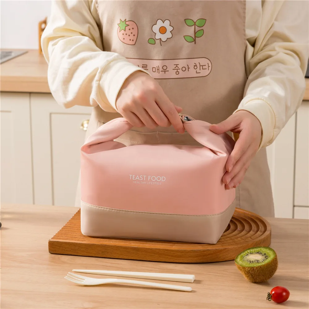 Custom Outdoor Thermal Cooler Lunch Bag with Adjustable Shoulder Straps detail view 4
