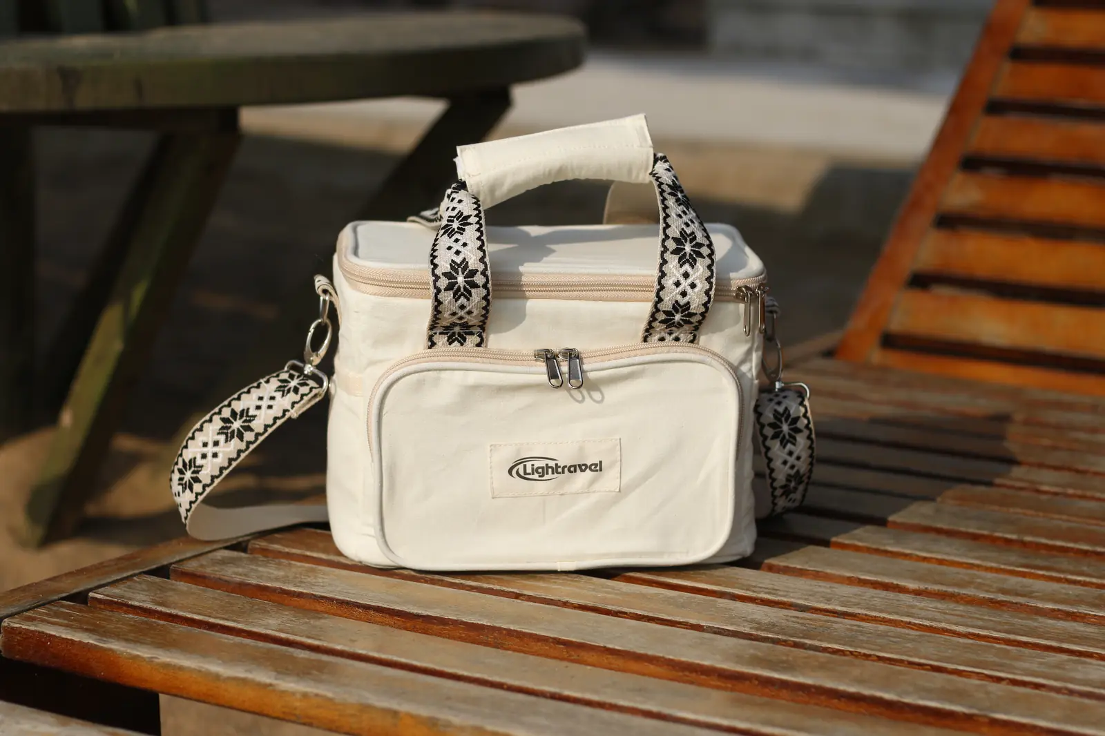 Insulated cooler lunch bag