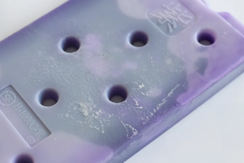 Resuable Ice Pack for Food Cooler detail view 3