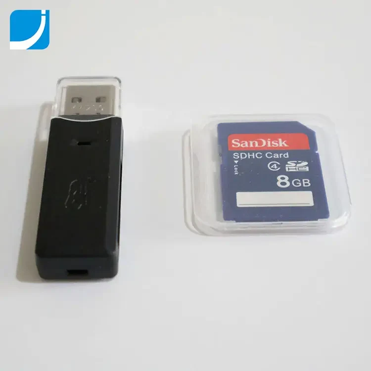 SD Card and SD Card Reader detail view 3