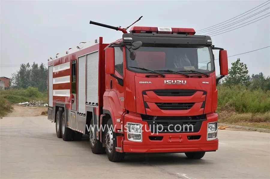 8×4 ISUZU GIGA 25 Ton Fire Fighting Truck
