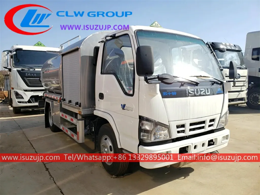 ISUZU NJR 3000liters airport fuel truck